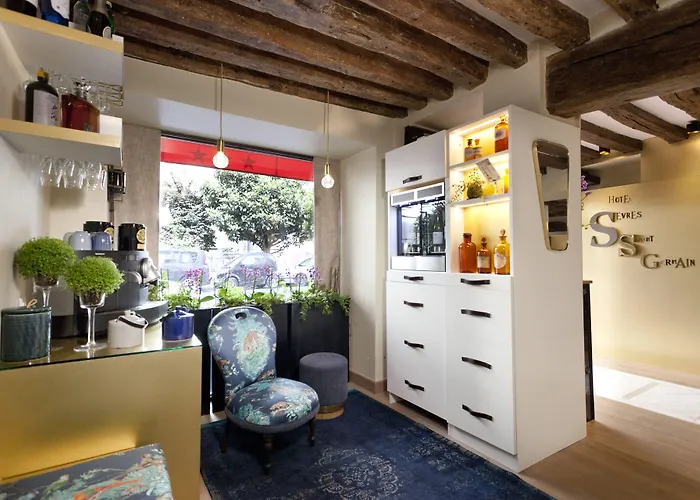 Hotel Sevres Saint Germain